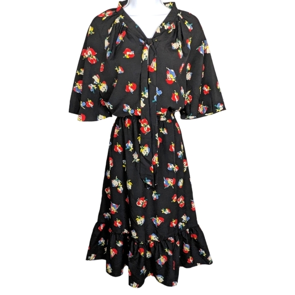 Lauren Ralph Lauren Dresses & Skirts - Ralph Lauren Dress A-Line Tiered Floral Crepe Tie-Neck Flutter Short Sleeves NWT